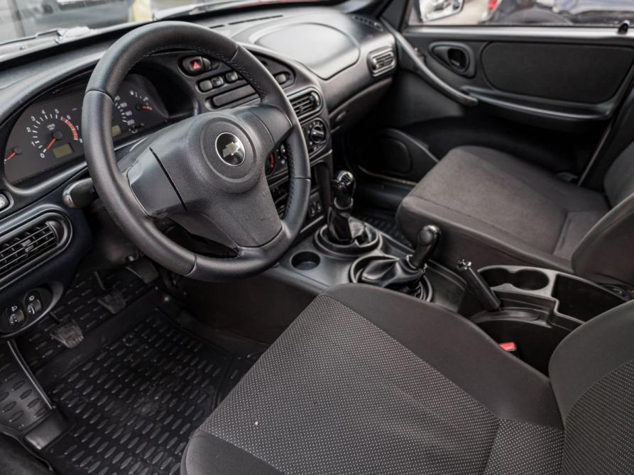 Chevrolet Niva I Рестайлинг Казань  - изображение 5