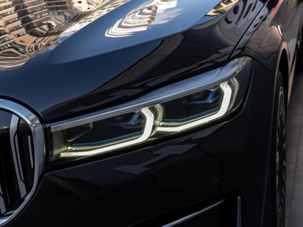 BMW 7 серии VI (G11/G12) Рестайлинг с пробегом 2019 года, цена 5 990 000 рублей, 180333 км, седан, Автокод Объявления
