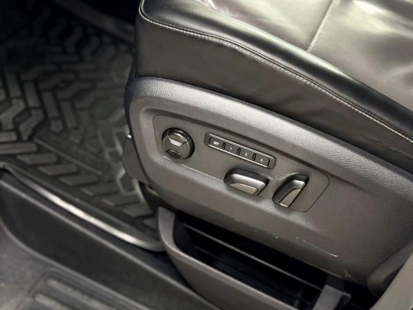 Volkswagen Caravelle T6 Рестайлинг с пробегом 2020 года, цена 3 850 000 рублей, 186495 км, минивэн, Автокод Объявления