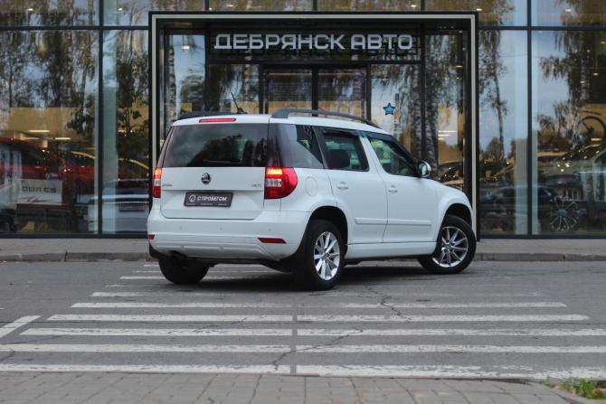 Skoda Yeti I Рестайлинг с пробегом 2016 года, цена 1 050 000 рублей, 192288 км, внедорожник, Автокод Объявления