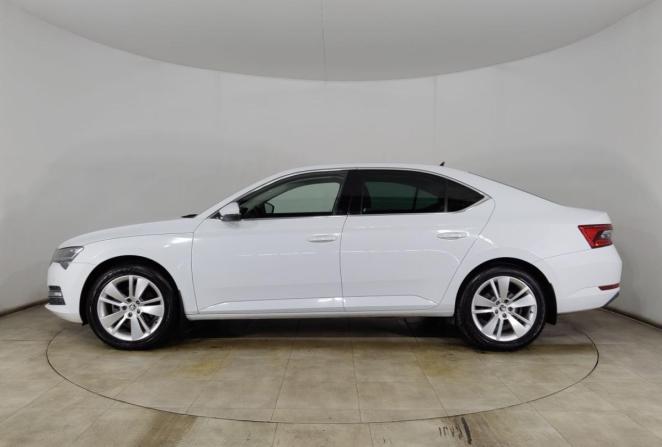 Skoda Superb III Рестайлинг с пробегом 2019 года, цена 2 680 000 рублей, 78050 км, лифтбек, Автокод Объявления