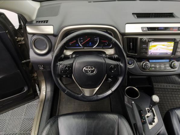 Toyota RAV4 IV (XA40) с пробегом 2013 года, цена 2 184 000 рублей, 121500 км, внедорожник, Автокод Объявления
