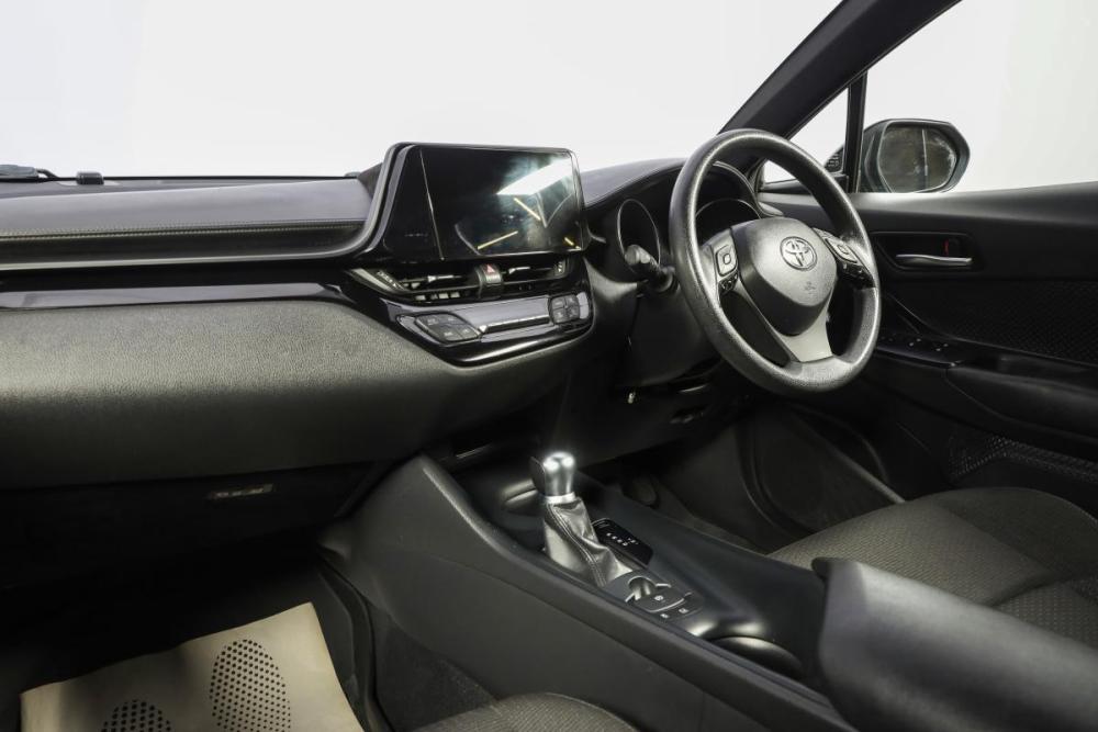 Toyota C-HR I Рестайлинг Новосибирск  - изображение 10
