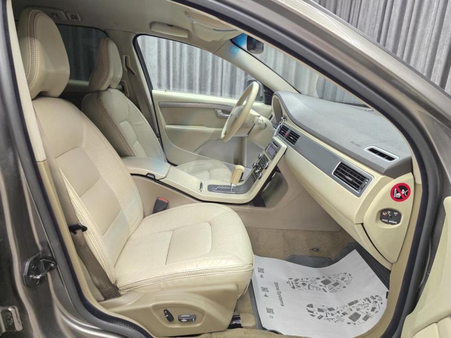 Volvo XC70 II Красноярск  - изображение 14