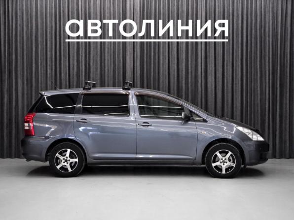 Toyota Wish I с пробегом 2004 года, цена 740 000 рублей, 212000 км, минивэн, Автокод Объявления