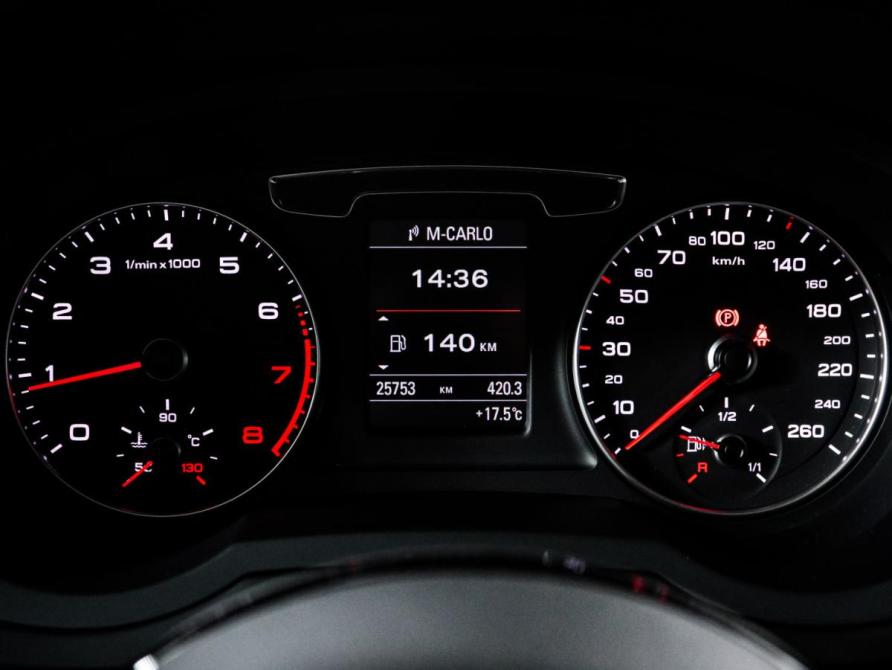 Audi Q3 I (8U) Рестайлинг Москва  - изображение 11