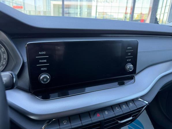 Skoda Octavia IV (A8) с пробегом 2021 года, цена 2 549 000 рублей, 20957 км, лифтбек, Автокод Объявления