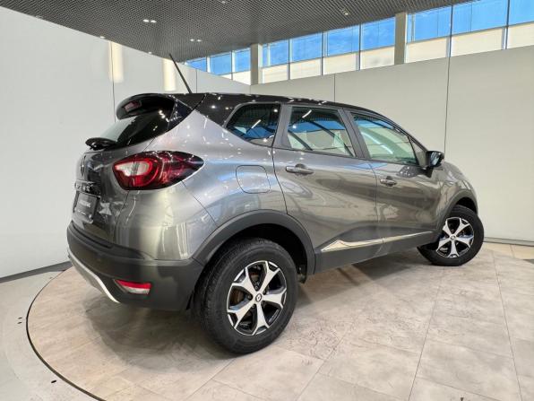 Renault Kaptur I Рестайлинг с пробегом 2020 года, цена 1 580 000 рублей, 69467 км, внедорожник, Автокод Объявления