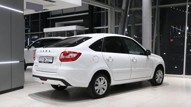 Lada (ВАЗ) Granta I Рестайлинг с пробегом 2021 года, цена 595 000 рублей, 145000 км, хэтчбек, Автокод Объявления