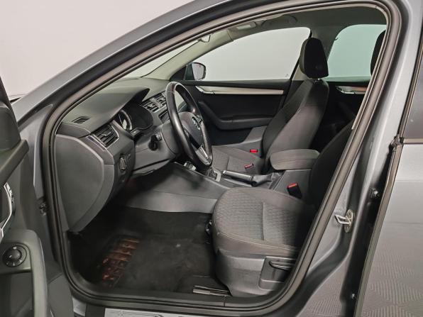 Skoda Octavia III (A7) с пробегом 2016 года, цена 1 199 000 рублей, 156684 км, лифтбек, Автокод Объявления