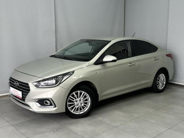 Hyundai Solaris II с пробегом 2017 года, цена 1 235 000 рублей, 149599 км, седан, Автокод Объявления