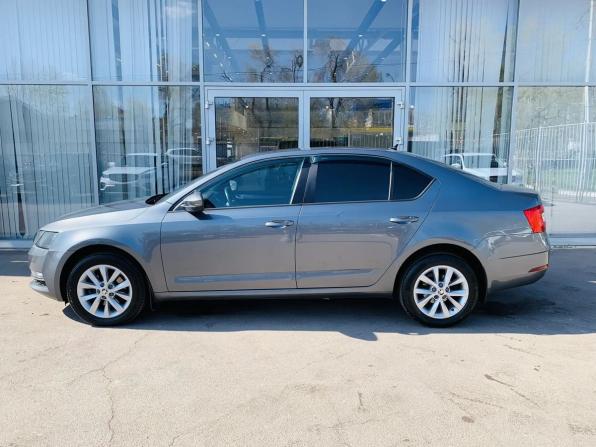 Skoda Octavia III (A7) Рестайлинг с пробегом 2017 года, цена 1 770 000 рублей, 139804 км, лифтбек, Автокод Объявления