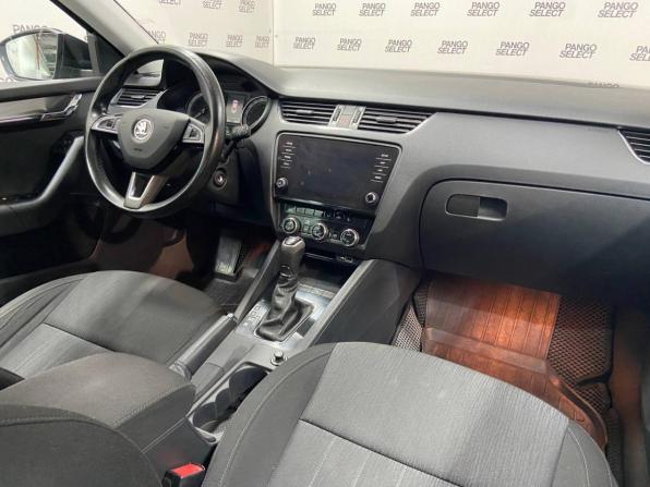 Skoda Octavia III (A7) Рестайлинг с пробегом 2018 года, цена 1 490 000 рублей, 167934 км, лифтбек, Автокод Объявления