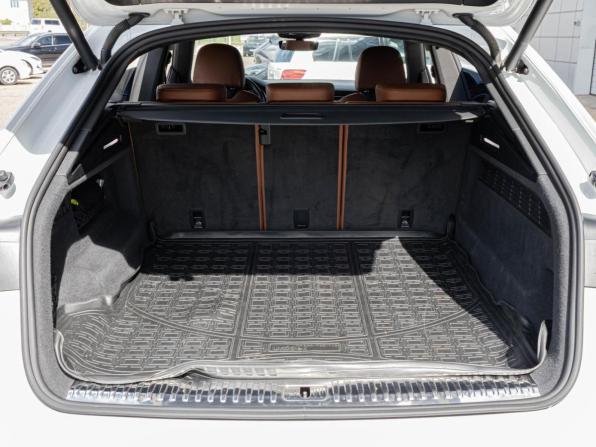 Audi Q8 I (4M) с пробегом 2019 года, цена 7 060 000 рублей, 93384 км, внедорожник, Автокод Объявления
