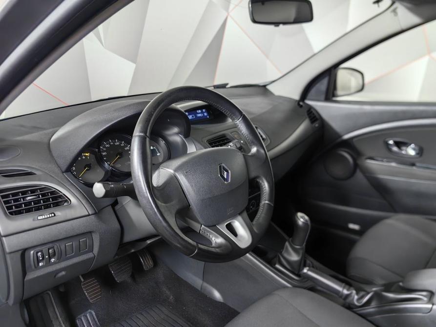 Renault Megane III Москва  - изображение 19