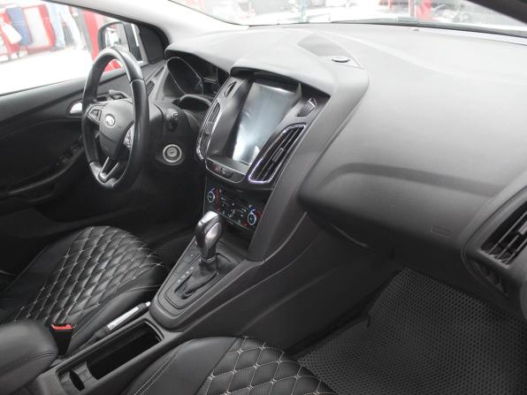 Ford Focus III Рестайлинг с пробегом 2018 года, цена 1 599 900 рублей, 30000 км, хэтчбек, Автокод Объявления
