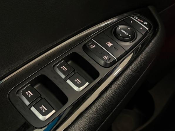 Kia Optima IV Рестайлинг с пробегом 2019 года, цена 1 887 000 рублей, 140891 км, седан, Автокод Объявления