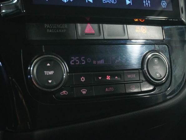 Mitsubishi Outlander III Рестайлинг с пробегом 2014 года, цена 1 779 000 рублей, 125521 км, внедорожник, Автокод Объявления