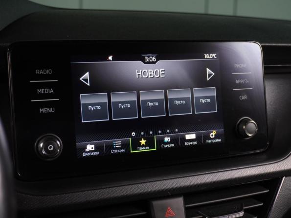 Skoda Rapid II с пробегом 2021 года, цена 1 629 000 рублей, 90430 км, лифтбек, Автокод Объявления