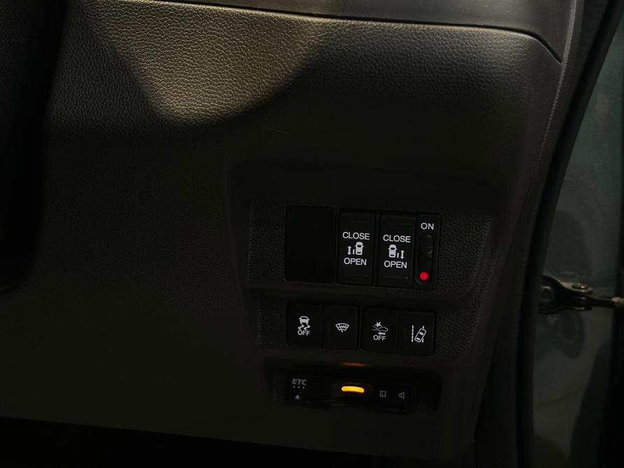 Honda Freed II Рестайлинг Санкт-Петербург  - изображение 14