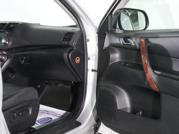 Toyota Highlander II (XU40) Рестайлинг с пробегом 2011 года, цена 1 820 000 рублей, 283424 км, внедорожник, Автокод Объявления