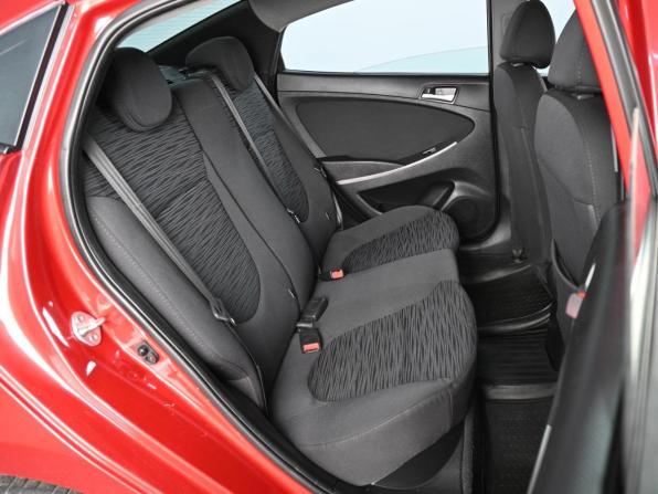 Hyundai Solaris I Рестайлинг с пробегом 2015 года, цена 1 125 000 рублей, 119160 км, седан, Автокод Объявления