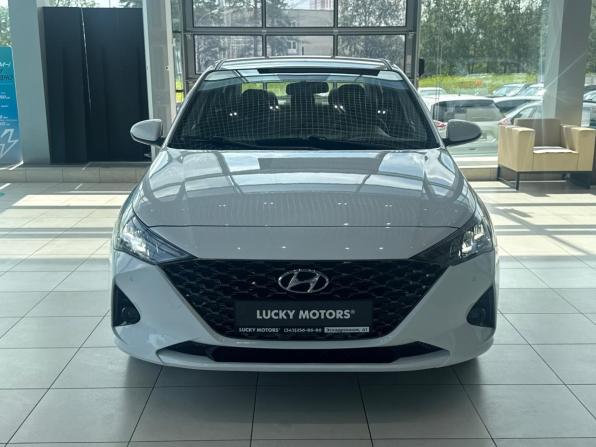 Hyundai Solaris II Рестайлинг с пробегом 2021 года, цена 1 595 000 рублей, 90877 км, седан, Автокод Объявления