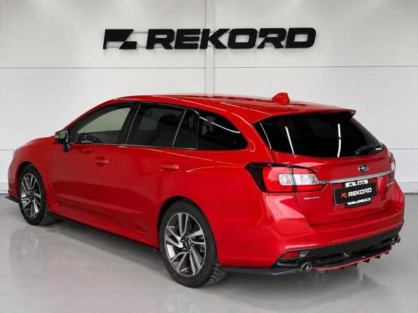 Subaru Levorg I с пробегом 2014 года, цена 1 300 000 рублей, 177567 км, универсал, Автокод Объявления