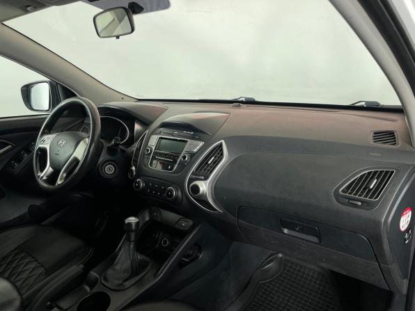 Hyundai ix35 I с пробегом 2013 года, цена 1 210 000 рублей, 157514 км, внедорожник, Автокод Объявления