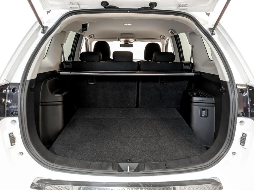 Mitsubishi Outlander III Рестайлинг 3 Санкт-Петербург  - изображение 11