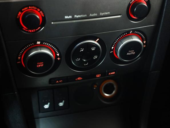 Mazda 3 I (BK) Рестайлинг с пробегом 2007 года, цена 340 000 рублей, 256142 км, седан, Автокод Объявления