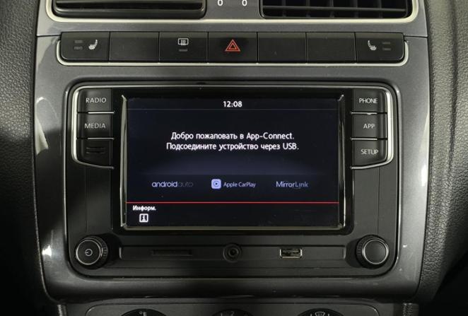 Volkswagen Polo V Рестайлинг с пробегом 2018 года, цена 1 270 000 рублей, 127282 км, седан, Автокод Объявления