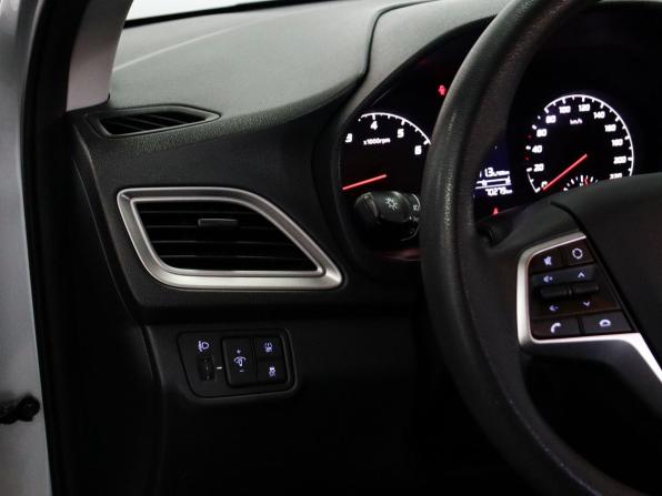 Hyundai Solaris II Рестайлинг с пробегом 2020 года, цена 1 569 000 рублей, 70000 км, седан, Автокод Объявления