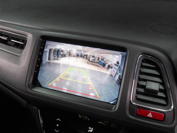 Honda Vezel I с пробегом 2014 года, цена 1 499 000 рублей, 127011 км, внедорожник, Автокод Объявления