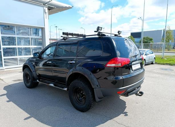 Mitsubishi Pajero Sport II Рестайлинг с пробегом 2015 года, цена 2 190 000 рублей, 115000 км, внедорожник, Автокод Объявления