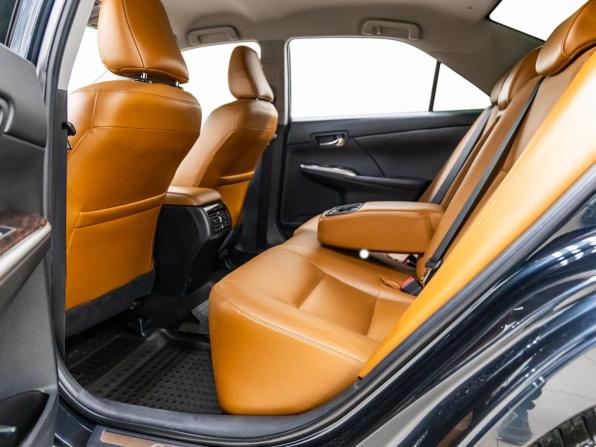Toyota Camry VII (XV50) Рестайлинг 2 с пробегом 2017 года, цена 2 385 000 рублей, 97294 км, седан, Автокод Объявления