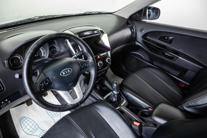 Kia Ceed I Рестайлинг с пробегом 2011 года, цена 799 000 рублей, 160000 км, хэтчбек, Автокод Объявления