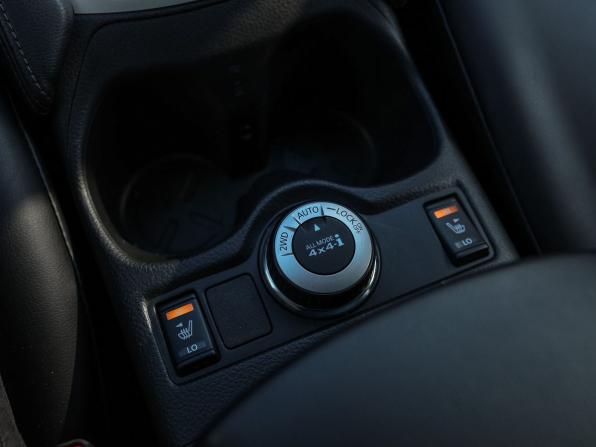 Nissan Qashqai II с пробегом 2018 года, цена 1 799 000 рублей, 131670 км, внедорожник, Автокод Объявления