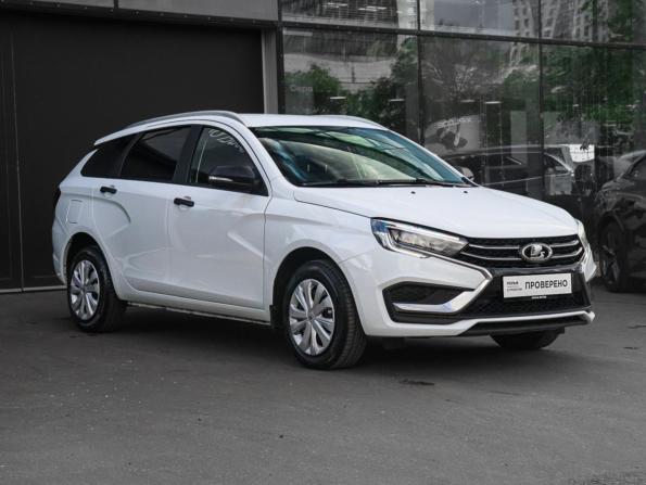 Lada (ВАЗ) Vesta I Рестайлинг (NG) с пробегом 2024 года, цена 1 320 000 рублей, 44025 км, универсал, Автокод Объявления