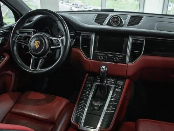 Porsche Macan I с пробегом 2015 года, цена 2 499 999 рублей, 119201 км, внедорожник, Автокод Объявления