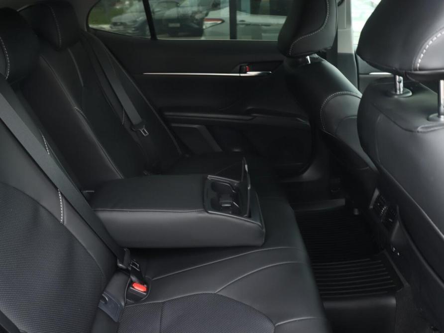 Toyota Camry VIII (XV70) Рестайлинг Казань  - изображение 8