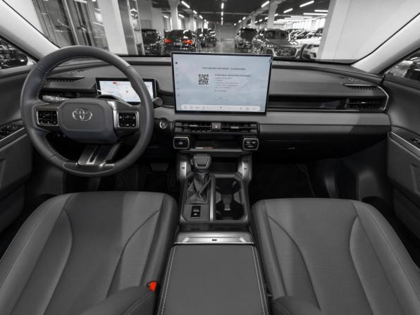 Toyota RAV4 VI (XA60) с пробегом 2026 года, цена 4 250 000 рублей, 18 км, внедорожник, Автокод Объявления