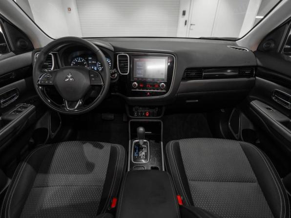 Mitsubishi Outlander III Рестайлинг 3 с пробегом 2020 года, цена 2 445 000 рублей, 85362 км, внедорожник, Автокод Объявления