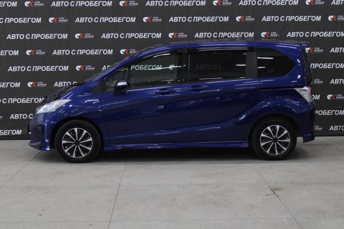 Honda Freed I Рестайлинг с пробегом 2011 года, цена 1 029 000 рублей, 160000 км, компактвэн, Автокод Объявления