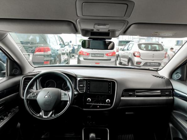 Mitsubishi Outlander III Рестайлинг 3 с пробегом 2021 года, цена 2 890 000 рублей, 47617 км, внедорожник, Автокод Объявления