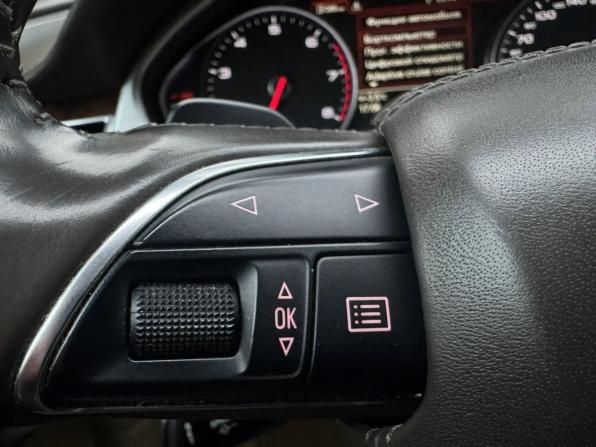 Audi A8 III (D4) Рестайлинг с пробегом 2016 года, цена 2 755 000 рублей, 260900 км, седан, Автокод Объявления