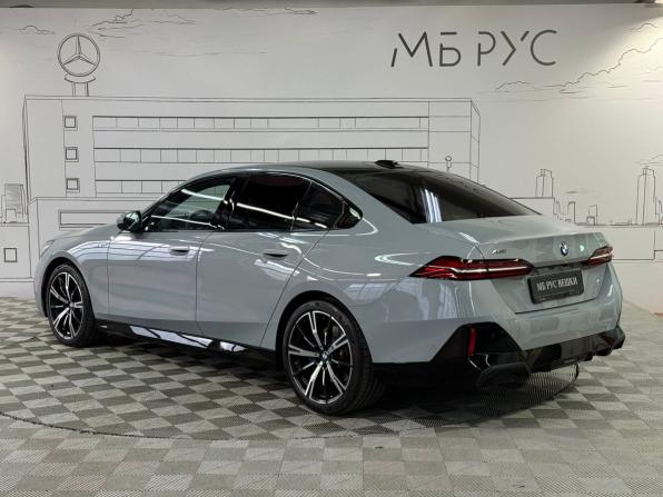BMW 5 серии VIII (G60/G61/G68) с пробегом 2025 года, цена 8 990 000 рублей, 6890 км, седан, Автокод Объявления