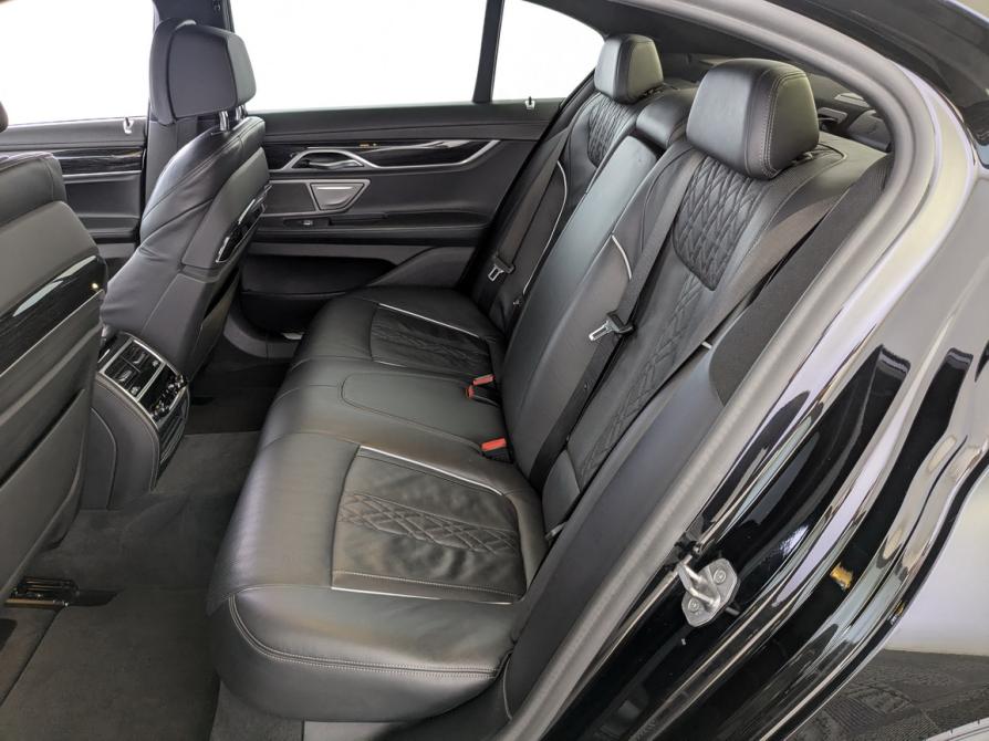 BMW 7 серии VI (G11/G12) Рестайлинг Москва  - изображение 12