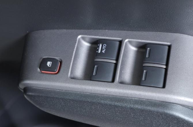 Honda Fit II с пробегом 2011 года, цена 759 000 рублей, 135000 км, хэтчбек, Автокод Объявления