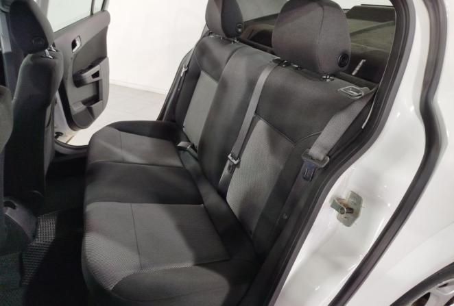 Opel Astra H Рестайлинг с пробегом 2011 года, цена 560 000 рублей, 204590 км, седан, Автокод Объявления